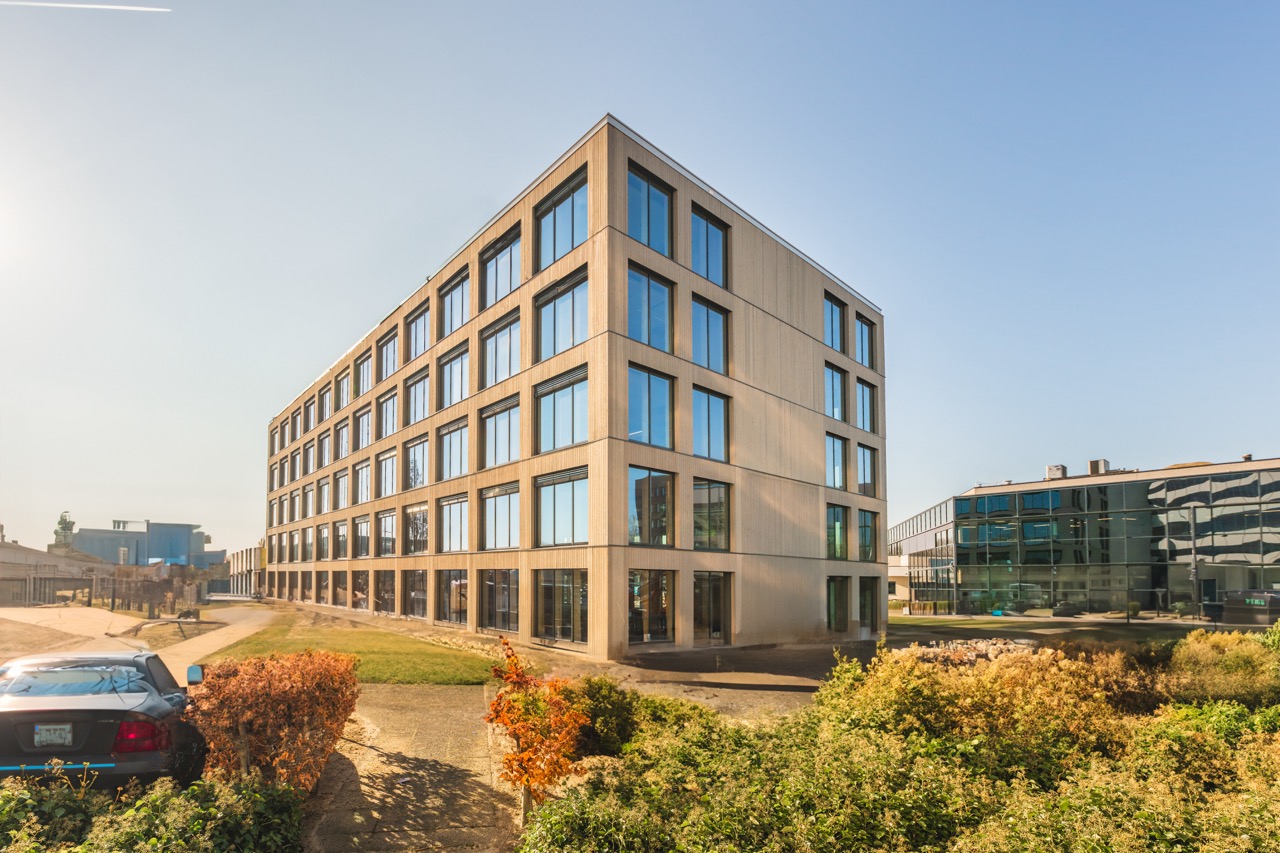 Modern office architecture